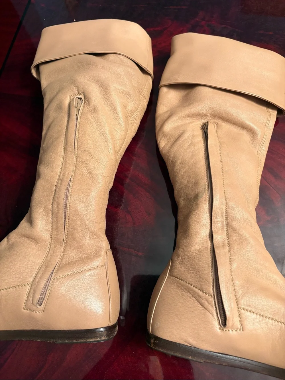 VTG CHANEL BEIGE LEATHER CC LOGO BOOTS 37.5